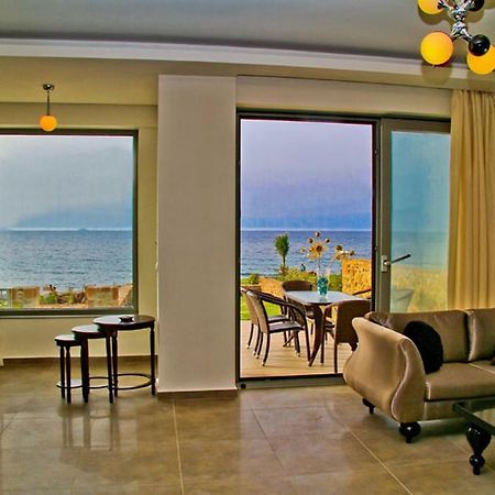 Sea View Beachfront Villa Peri Guwes Zewnętrze zdjęcie