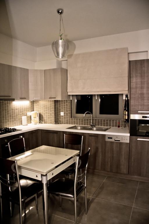 Sea View Beachfront Villa Peri Guwes Zewnętrze zdjęcie