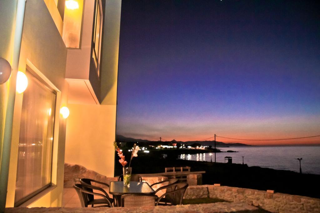 Sea View Beachfront Villa Peri Guwes Zewnętrze zdjęcie